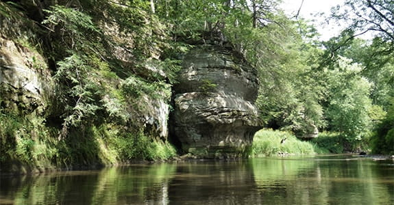 kickapoo-river-valley-wisconsin-575×300-1